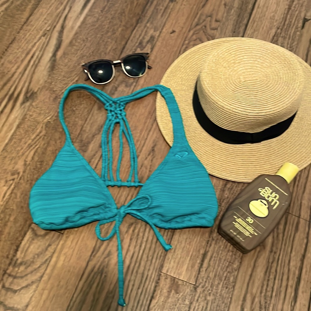 Roxy green/teal swim top 😎☀️